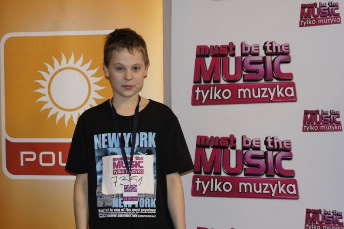 jeleniogorzanin-podbi-gosem-serca-32293