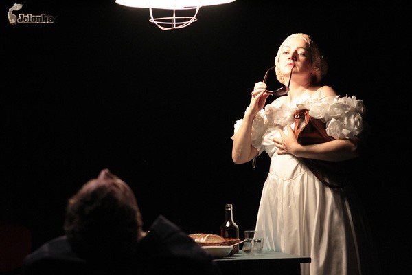 po-premierze-w-teatrze-im-norwida-studium-destrukcji-32318