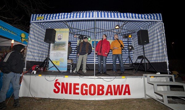 sniegobawa-bez-sniegu-z-ogniskiem-i-kiebaskami-32333