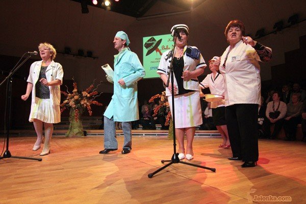 trzeci-wiek-nie-rdzewieje-bella-mafia-i-mnostwo-smiechu-32352