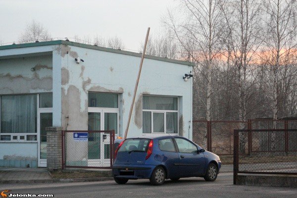 szpitalny-parking-niezgody-32358