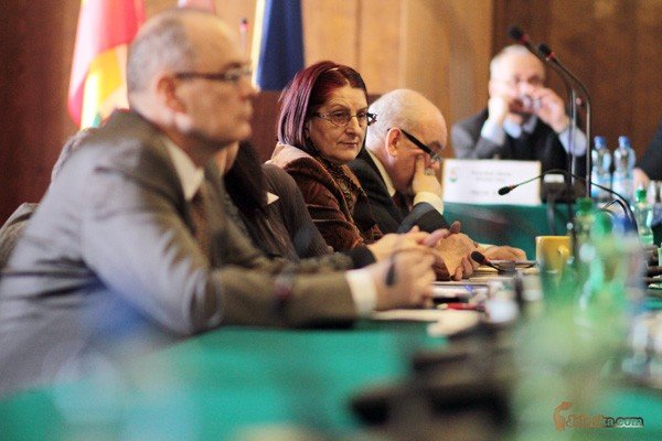 chca-likwidacji-szkoy-przy-magosi-z-ciezkim-sercem-32364