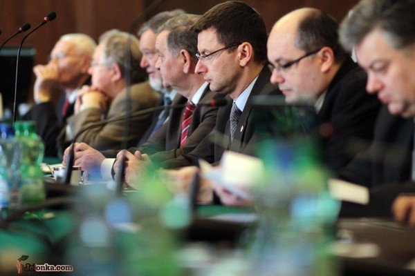 chca-likwidacji-szkoy-przy-magosi-z-ciezkim-sercem-32364