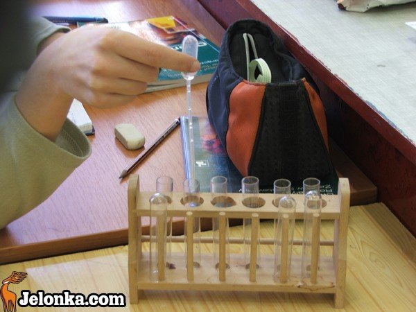 obawy-o-laboratorium-z-chemicznego-na-jezykowe-32374