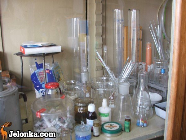 obawy-o-laboratorium-z-chemicznego-na-jezykowe-32374
