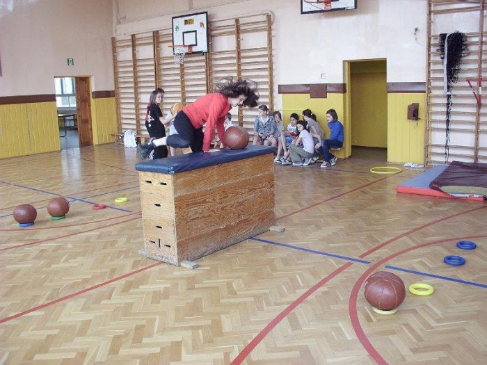 uczniowie-sp-8-rywalizowali-w-trojboju-sprawnosciowym-fotorelacja-32395
