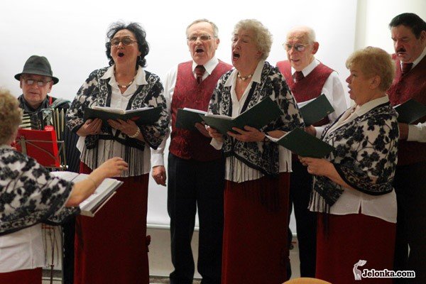 z-kryminaem-poezja-muzyka-ciepe-spojrzenie-32437