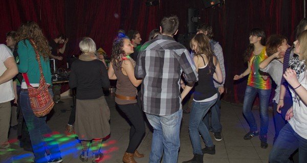 energetyczne-rytmy-w-orient-expressie-dubowe-bity-32578