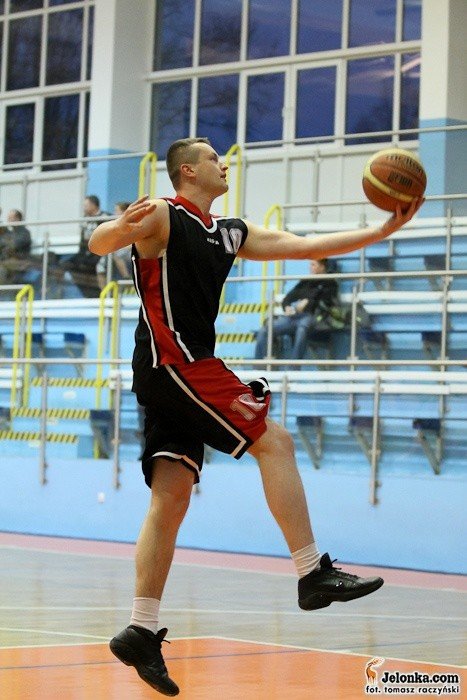 koszykarze-amatorzy-rozegrali-3-kolejke-mos-sudetow-basket-ligi-32589