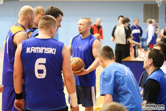 koszykarze-amatorzy-rozegrali-3-kolejke-mos-sudetow-basket-ligi-32589