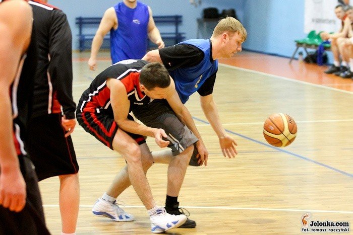 koszykarze-amatorzy-rozegrali-3-kolejke-mos-sudetow-basket-ligi-32589