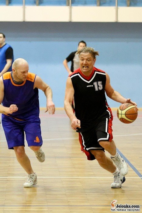 koszykarze-amatorzy-rozegrali-3-kolejke-mos-sudetow-basket-ligi-32589