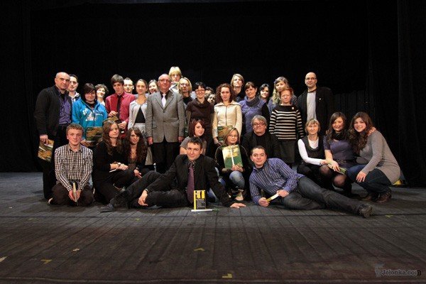 moja-maa-ojczyzna-modziez-na-teatralnych-deskach-32601