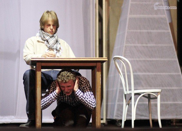 moja-maa-ojczyzna-modziez-na-teatralnych-deskach-32601