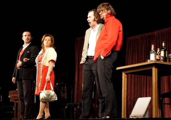 savoir-vivre-zartobliwie-kabaret-hrabi-w-teatrze-im-norwida-32618