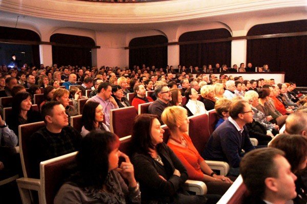 savoir-vivre-zartobliwie-kabaret-hrabi-w-teatrze-im-norwida-32618