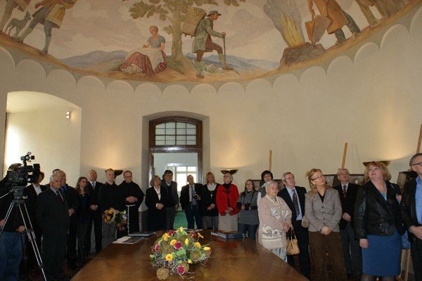 kowarska-sala-rajcow-otwarta-dla-turystow-takze-32657