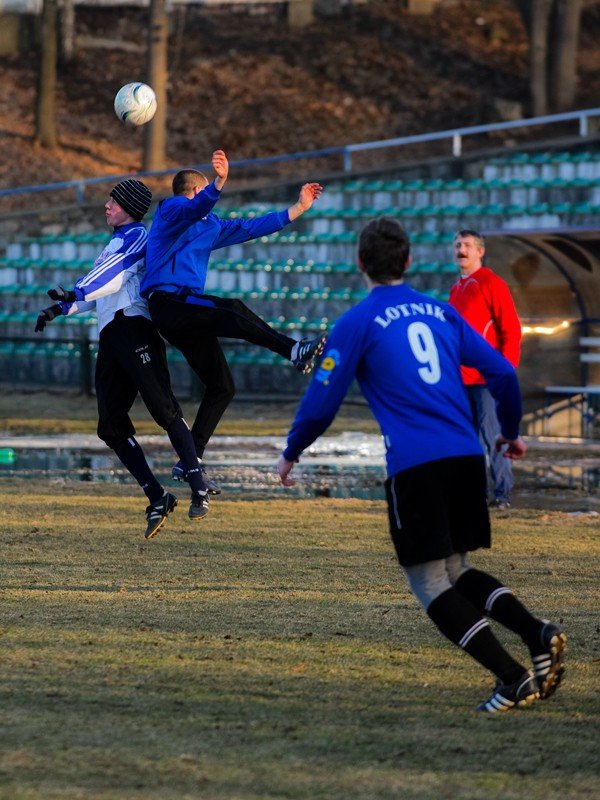 sparingowe-derby-dla-pikarzy-karkonoszy-32755