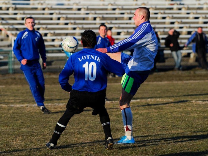 sparingowe-derby-dla-pikarzy-karkonoszy-32755