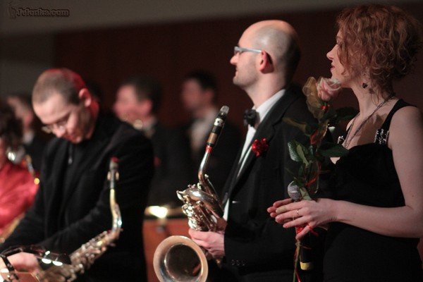 swingujaco-na-dzien-kobiet-big-band-da-czadu-32757