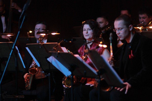 swingujaco-na-dzien-kobiet-big-band-da-czadu-32757
