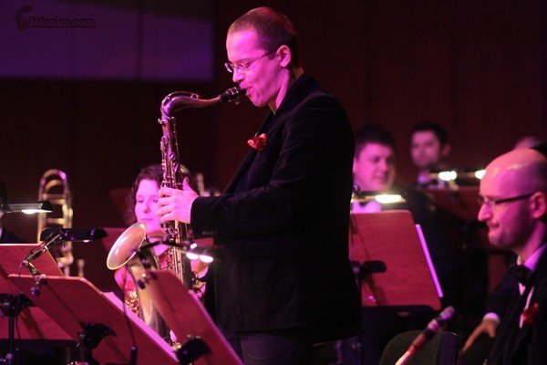 swingujaco-na-dzien-kobiet-big-band-da-czadu-32757