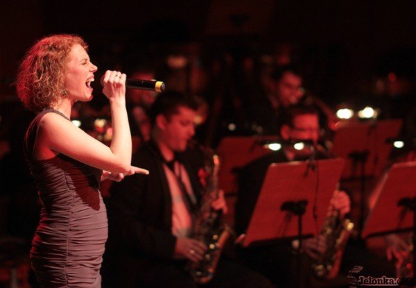 swingujaco-na-dzien-kobiet-big-band-da-czadu-32757
