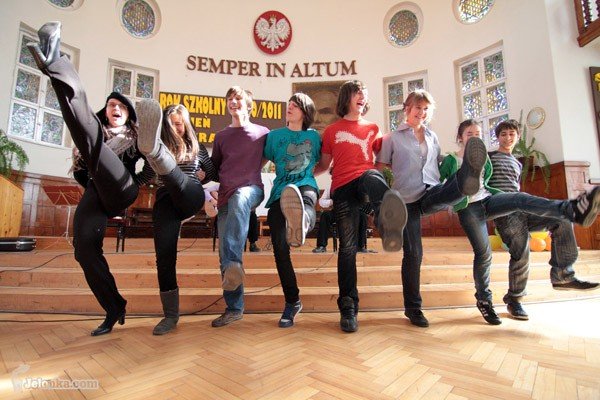 pod-dachami-zeroma-czyli-swieto-francuskiego-32769
