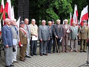 uroczystosc-z-okazji-65-rocznicy-wybuchu-ii-wojny-swiatowej-329