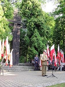 uroczystosc-z-okazji-65-rocznicy-wybuchu-ii-wojny-swiatowej-329