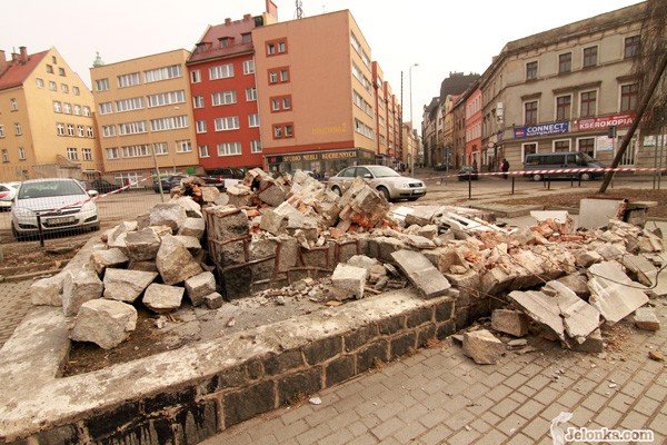 pawiloniki-do-rozbiorki-w-centrum-miasta-32902
