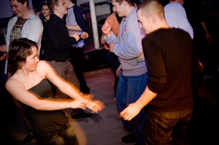 studenci-juz-pena-geba-otrzesiny-w-riverside-32929
