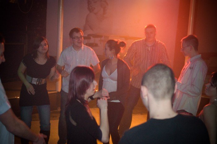 studenci-juz-pena-geba-otrzesiny-w-riverside-32929