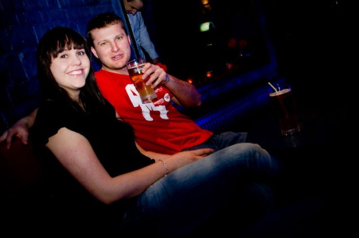 studenci-juz-pena-geba-otrzesiny-w-riverside-32929