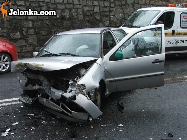 wypadek-na-krajowej-trojce-ranna-kobieta-w-szpitalu-32956