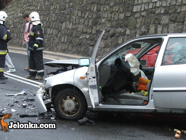 wypadek-na-krajowej-trojce-ranna-kobieta-w-szpitalu-32956