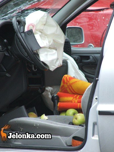 wypadek-na-krajowej-trojce-ranna-kobieta-w-szpitalu-32956