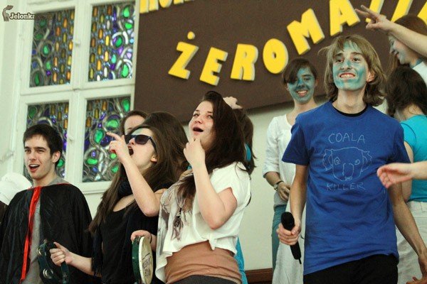 swietowali-nadejscie-wiosny-zeromaliami-32995