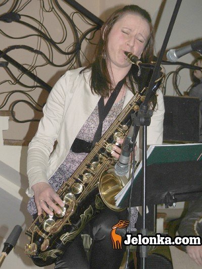 podwojne-brzmienie-saksofonow-w-casparze-32997