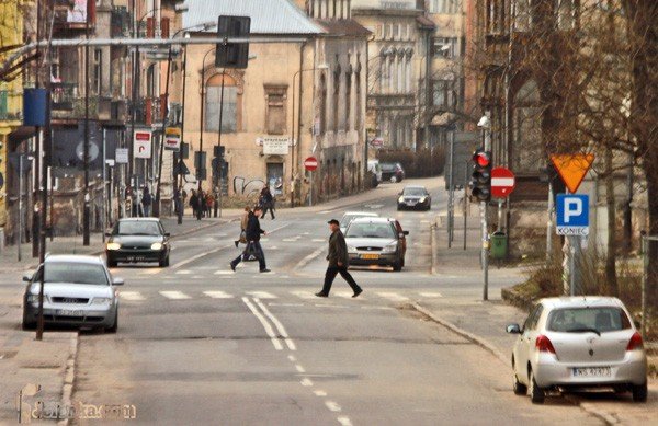 Skrzyżowanie ul. Matejki z Wojska Polskiego.