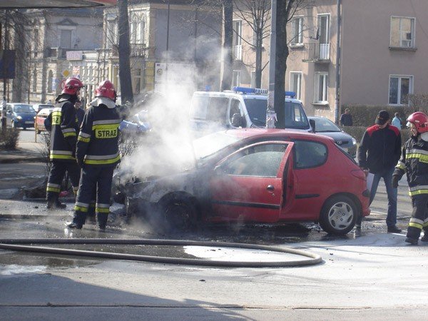 ponacy-peugeot-w-centrum-jeleniej-gory-33027