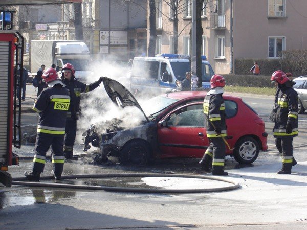 ponacy-peugeot-w-centrum-jeleniej-gory-33027