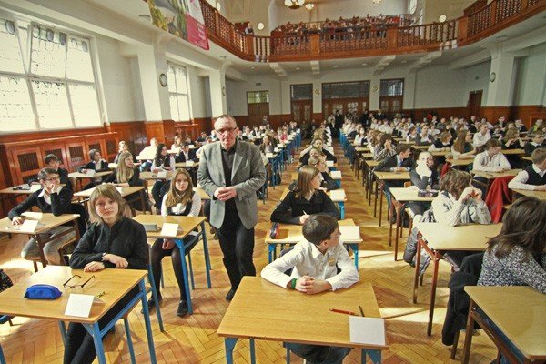 tok-chetnych-do-gimnazjum-testowy-boj-o-miejsca-33038
