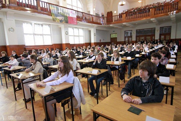 tok-chetnych-do-gimnazjum-testowy-boj-o-miejsca-33038