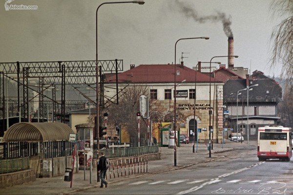 Jelenia Góra Główna. Stąd będzie można dojechać do Krakowa.