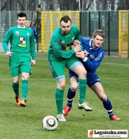 Piłkarze BKS–u Bolesławiec wywalczyli w Legnicy cenny punkt