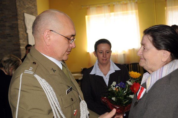 sznurem-za-mundurem-wojskowa-sia-przyciagania-33111