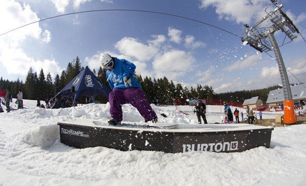burton-spring-jam-na-zakonczenie-sezonu-snowboardowego-33112
