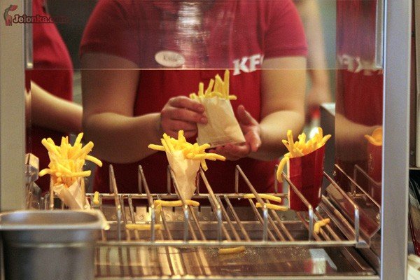 kfc-otwarte-oficjalnie-i-bez-tumow-33168