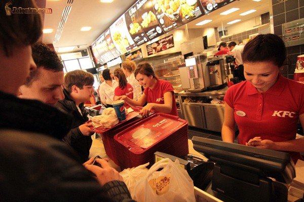kfc-otwarte-oficjalnie-i-bez-tumow-33168